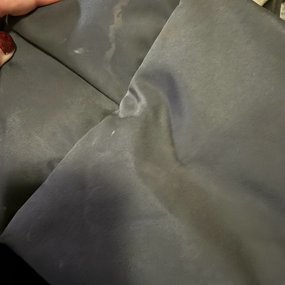 Longchamp dark gray Tote Bag with wear on bottom - Picture 8 of 15